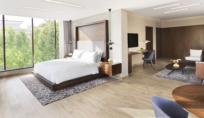 Rabdan Villa Master Bedroom with Lounge - The Ritz-Carlton Abu Dhabi, Grand Canal